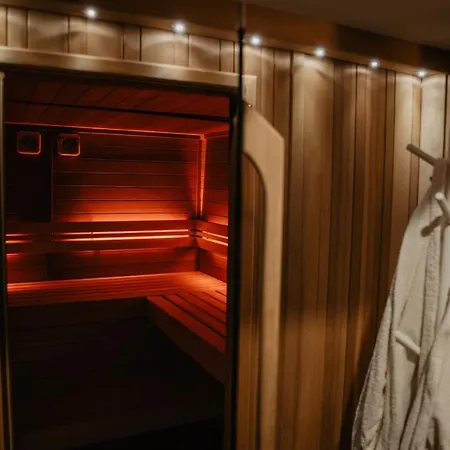 Quinze Et Wellness De Luxe