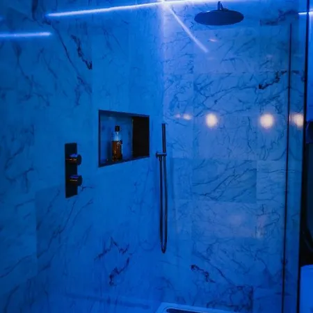 Quinze Et Wellness De Luxe Ciney