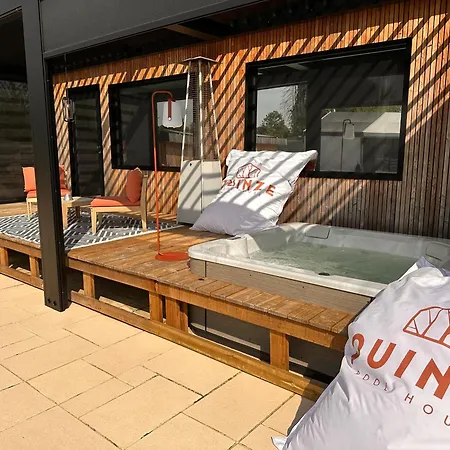 Gæstehus Quinze Et Wellness De Luxe Ciney