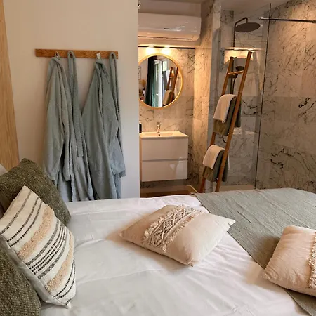 Quinze Et Wellness De Luxe Maison d'hôtes